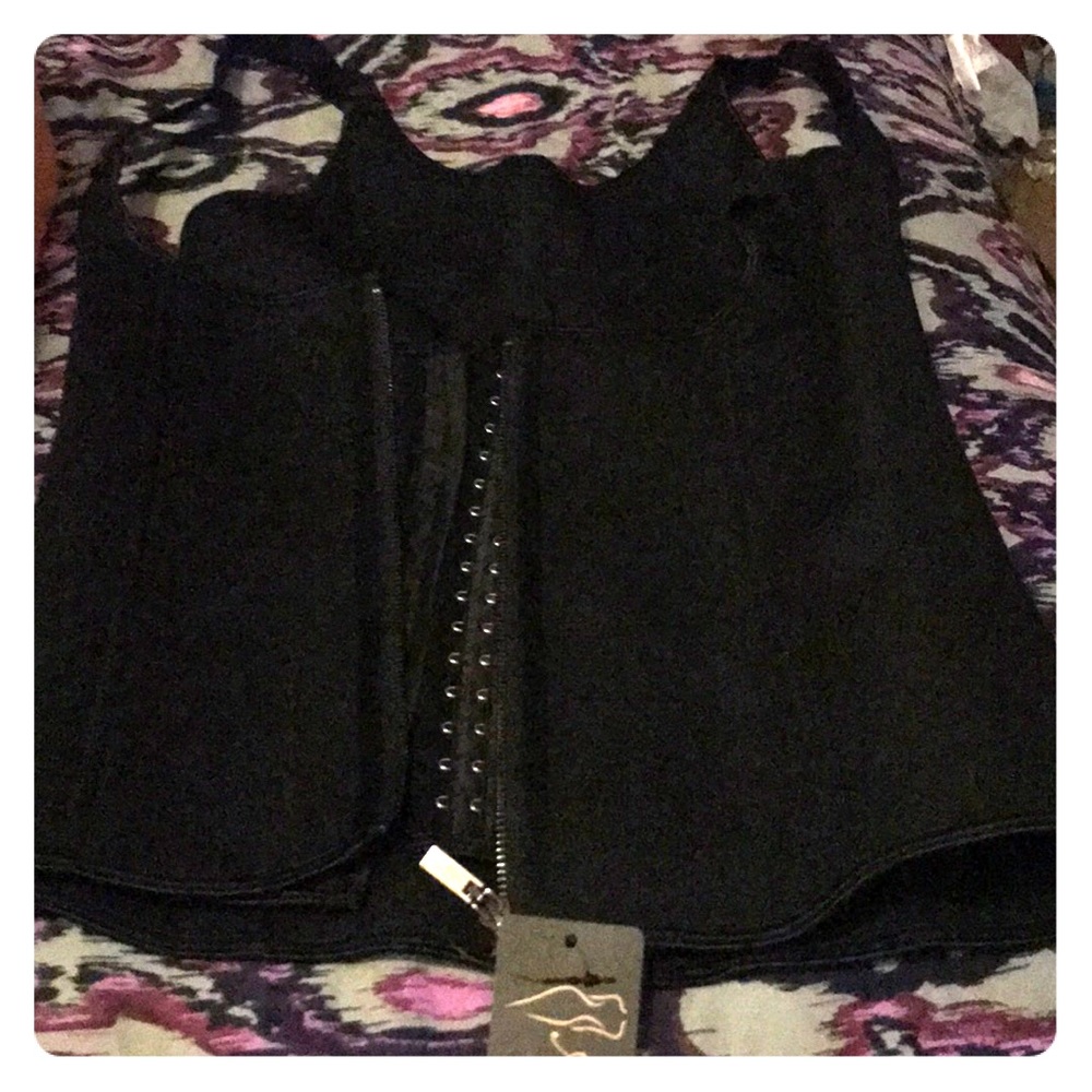 Waist trainer